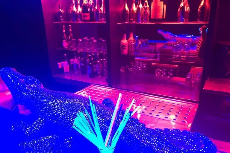 KENZO CLUB (Maison Close Saint-Trond)