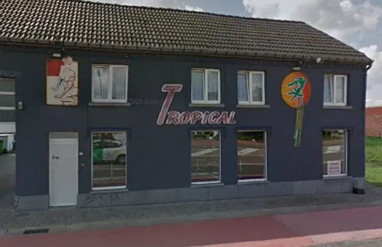 LE TROPICAL (Maison Close Saint-Trond)