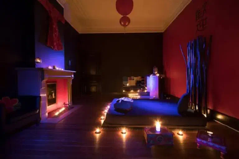 MASSAGE APHRODITE – Maison Close Bruxelles – photo 2