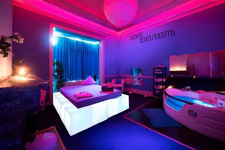 MASSAGE APHRODITE – Maison Close Bruxelles – photo 3